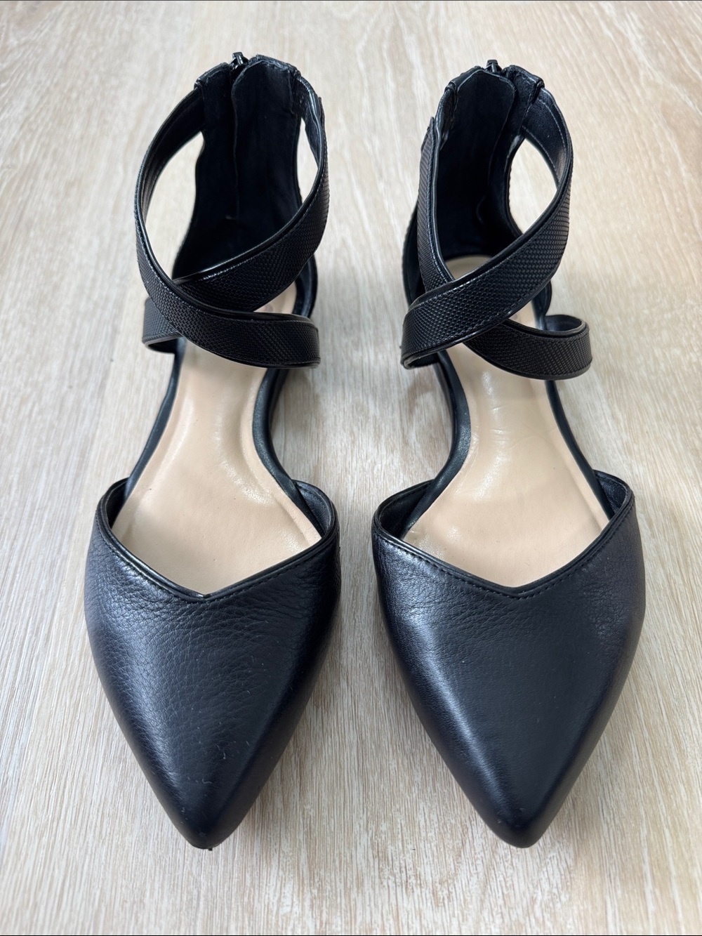Gianni Bini Black Pointed-Toe Crisscross Ankle Flats